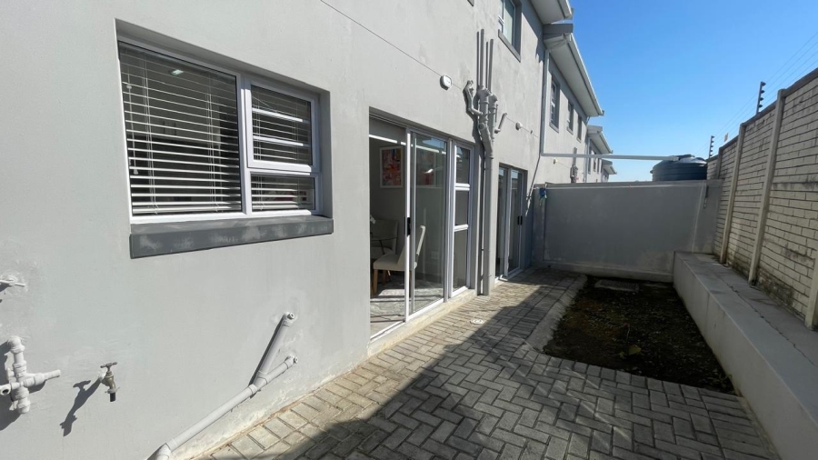 3 Bedroom Property for Sale in Nahoon Valley Park Eastern Cape